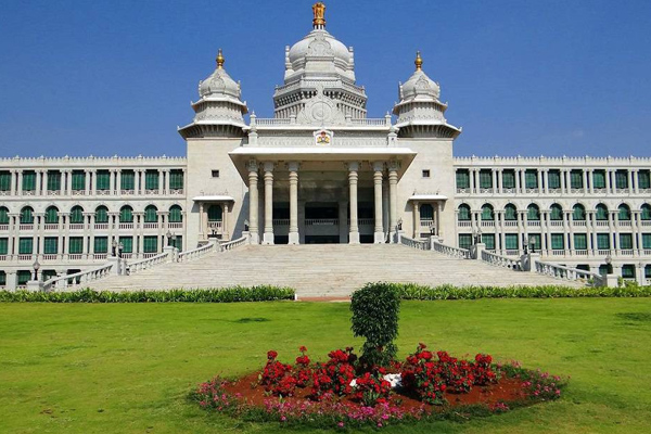 Suvarna Soudha
