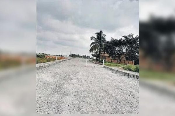 kannadaprabha_2025-12-01_7to8tdx1_TNIEimport20221230originalKempegowdaLayout