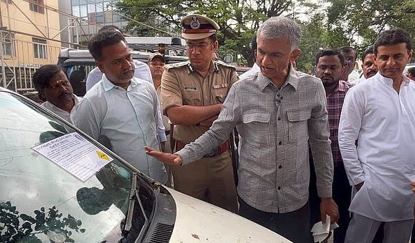 kannadaprabha_2026-07-10_izprh6zk_abondonedvehicleremovingkrishnabyregowda